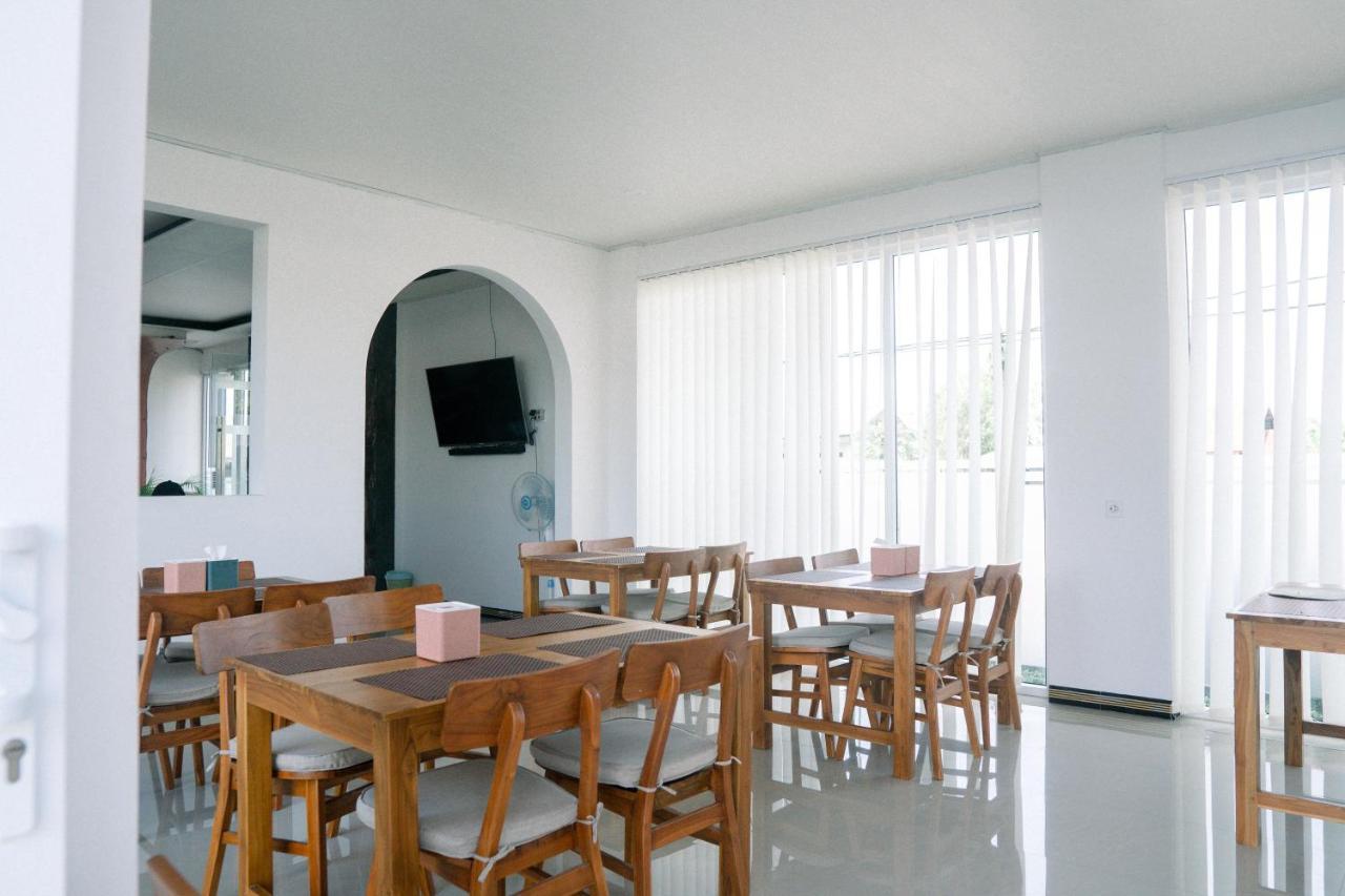 Christika Homestay Labuan Bajo Kültér fotó
