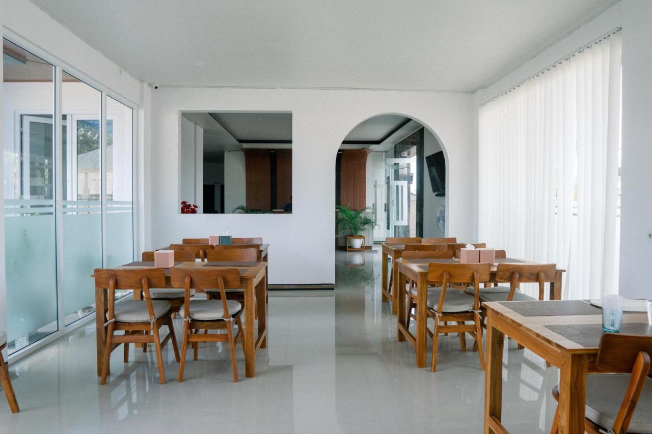 Christika Homestay Labuan Bajo Kültér fotó
