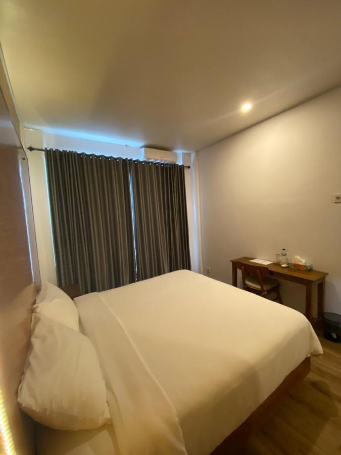 Christika Homestay Labuan Bajo Kültér fotó