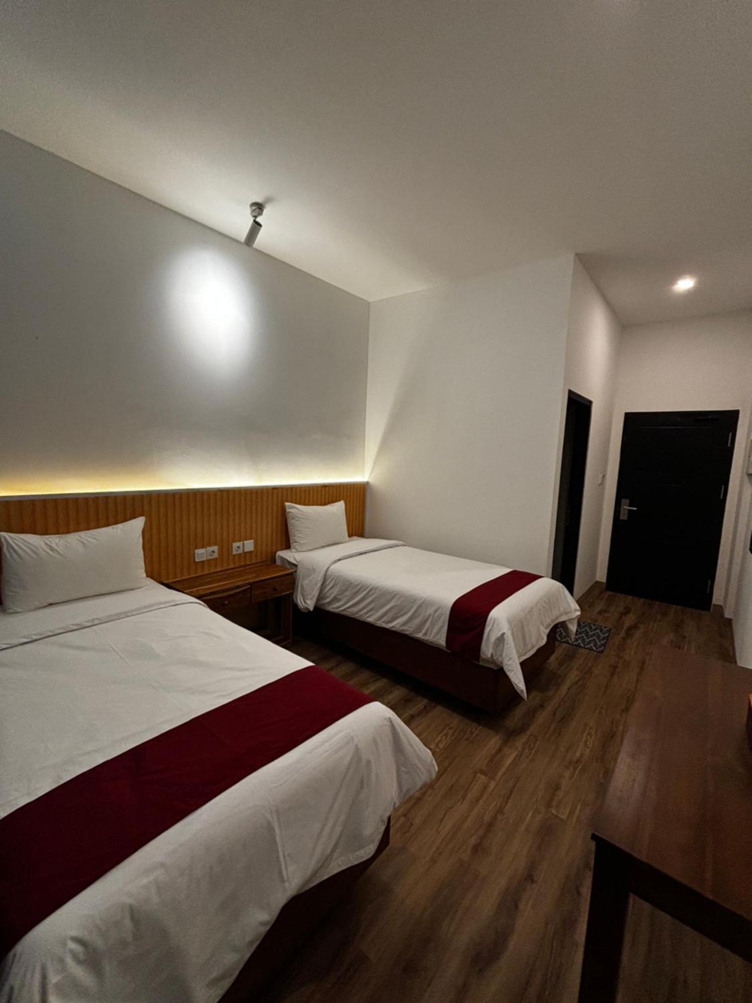 Christika Homestay Labuan Bajo Kültér fotó